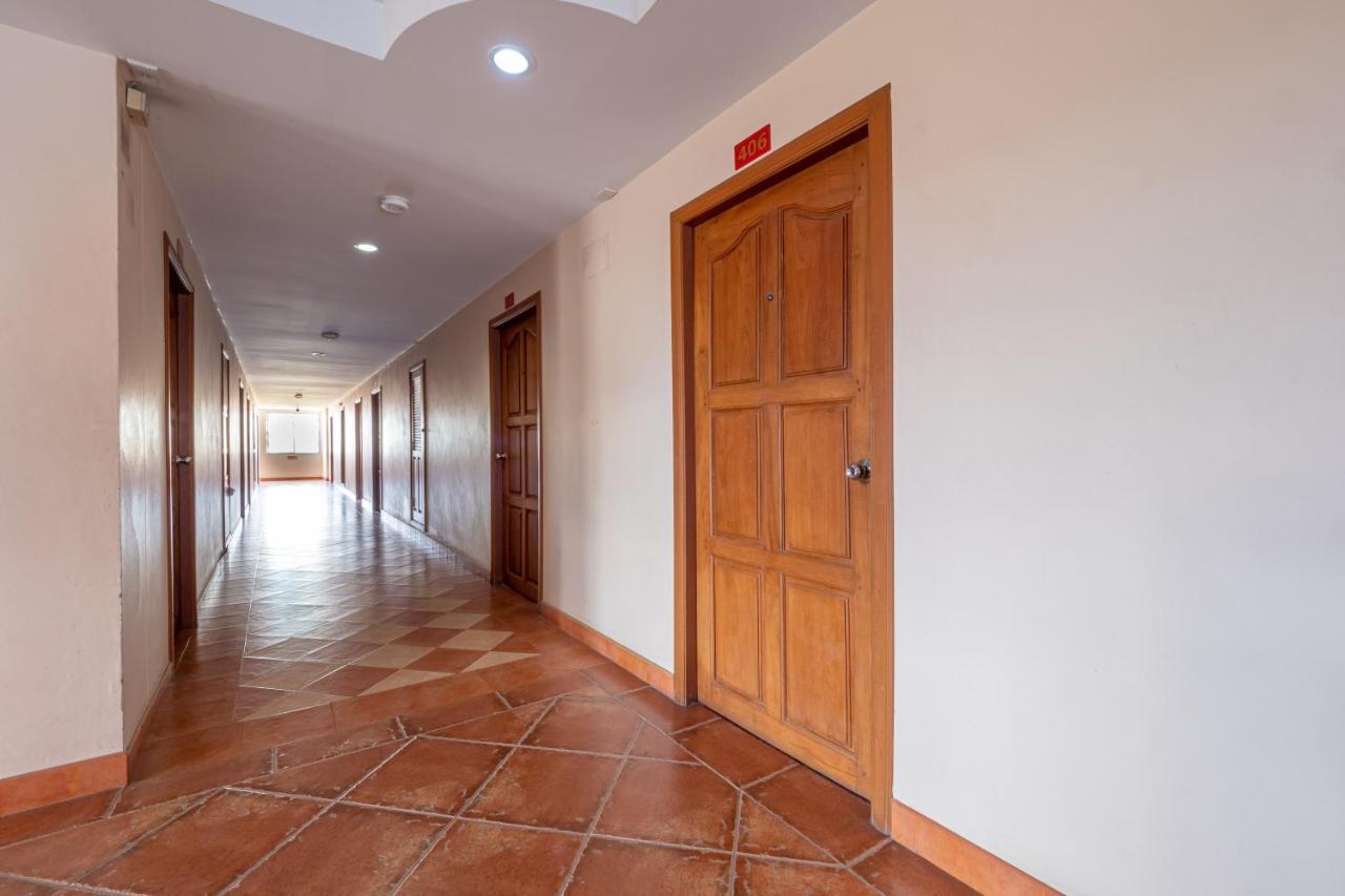Reddoorz Navin Mansion 3 Pattaya Exterior foto
