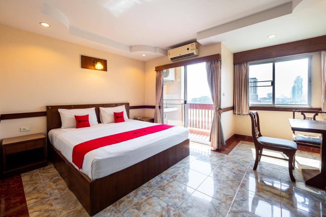 Reddoorz Navin Mansion 3 Pattaya Exterior foto