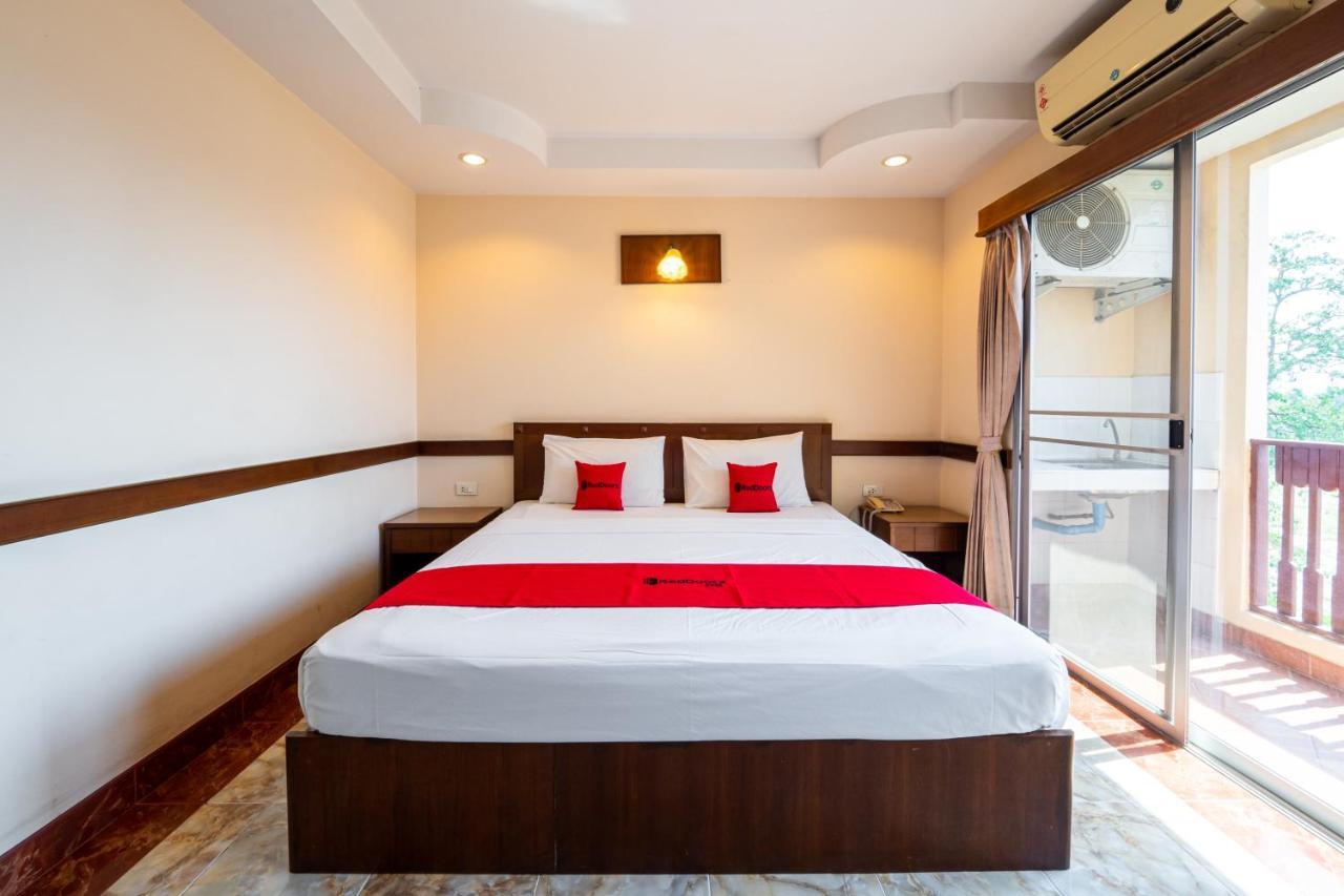 Reddoorz Navin Mansion 3 Pattaya Exterior foto