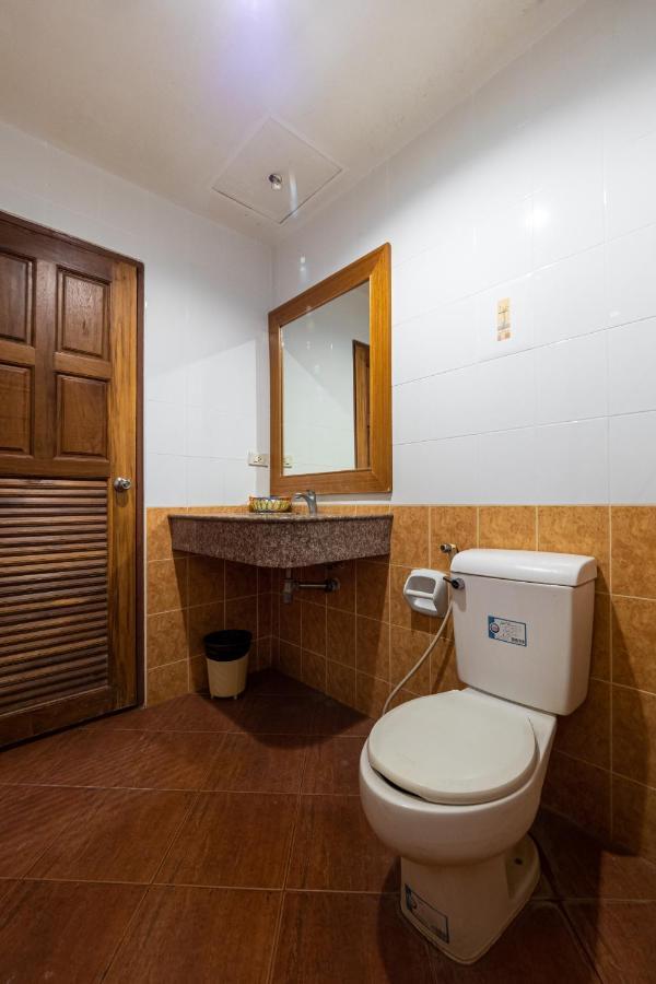 Reddoorz Navin Mansion 3 Pattaya Exterior foto