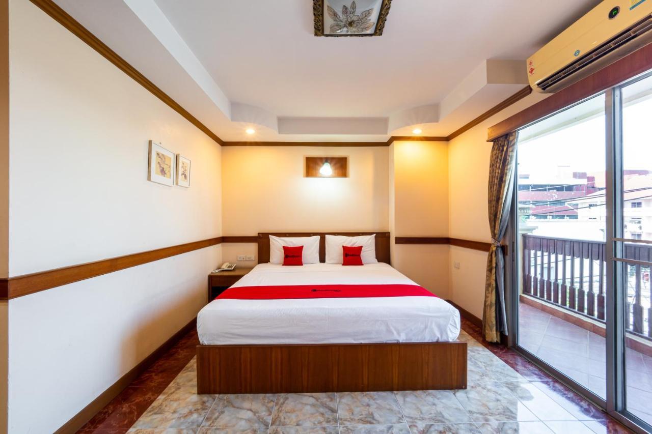 Reddoorz Navin Mansion 3 Pattaya Exterior foto