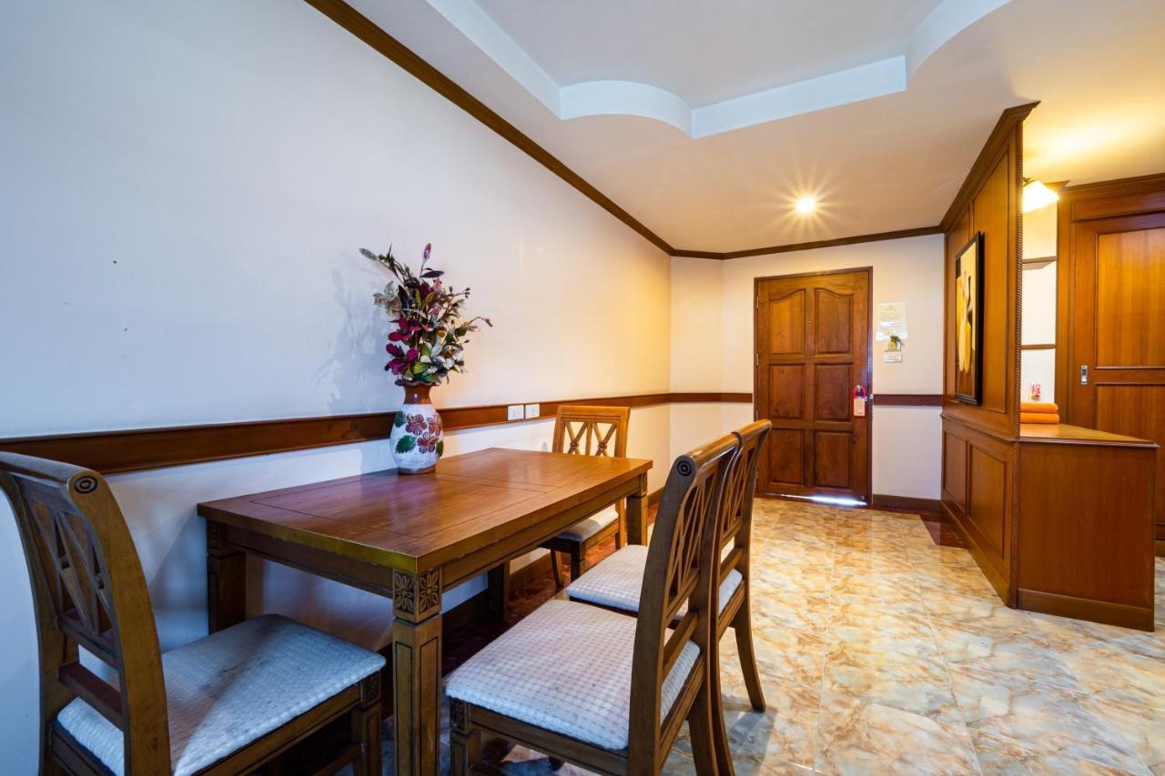 Reddoorz Navin Mansion 3 Pattaya Exterior foto