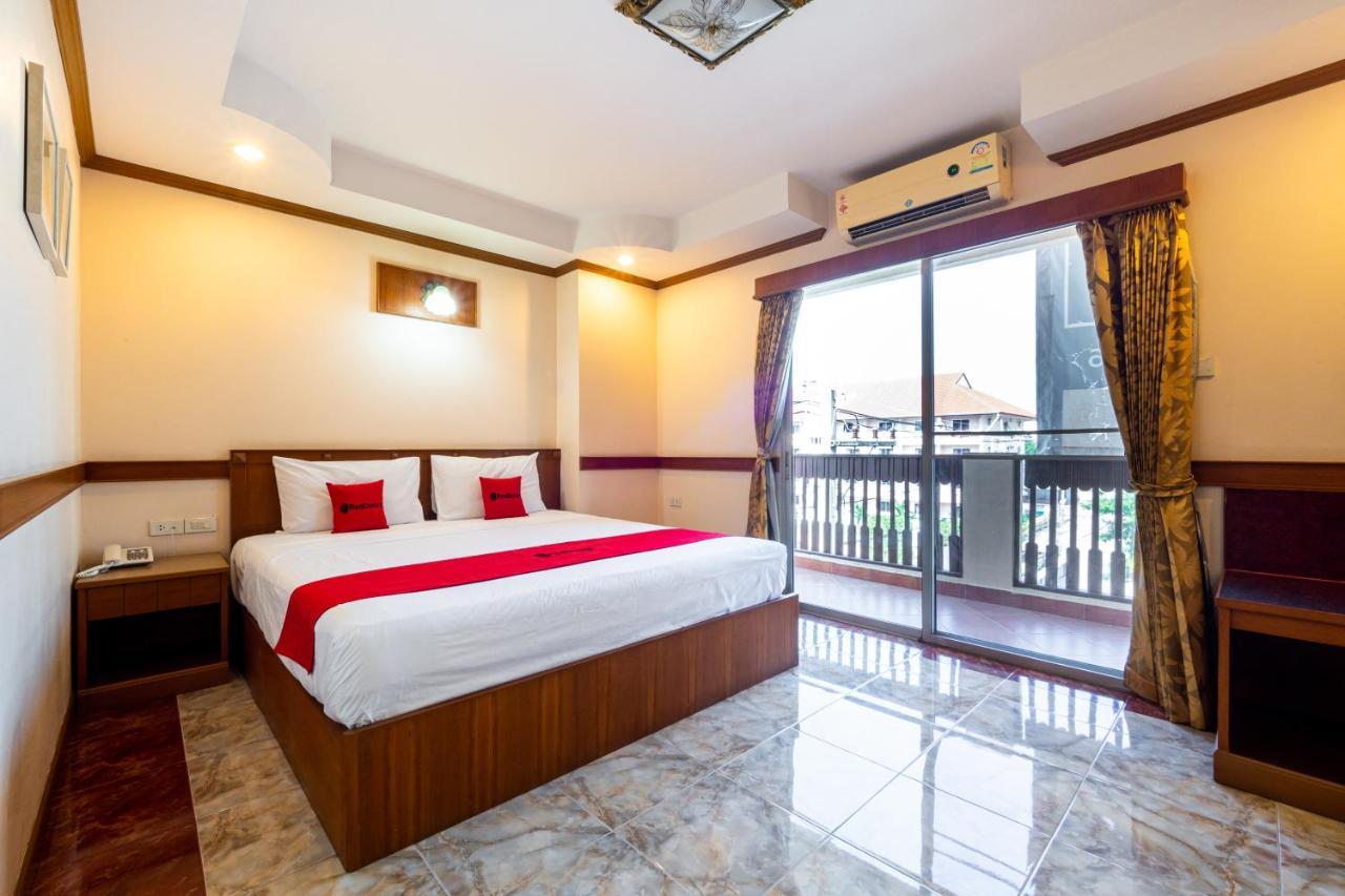 Reddoorz Navin Mansion 3 Pattaya Exterior foto